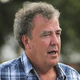 Illustration for article titled Jeremy Clarkson gets into fight with iPhone-wielding fan